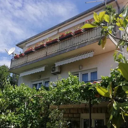 Bokula Apartment